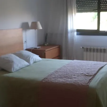 Torre De La Fuente Aprtovistas Piscina Parking アパート オビエド