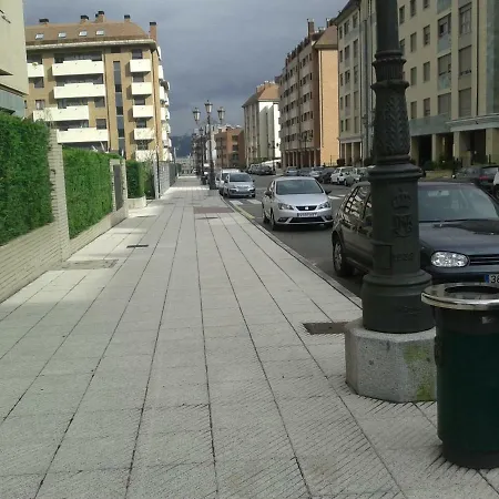 Torre De La Fuente Aprtovistas Piscina Parking Appartement Oviedo