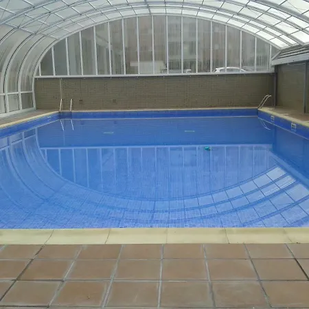 Torre De La Fuente Aprtovistas Piscina Parking Oviedo