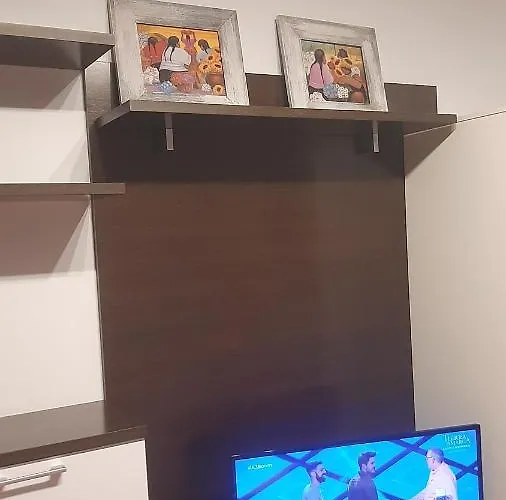 Torre De La Fuente Aprtovistas Piscina Parking アパート *