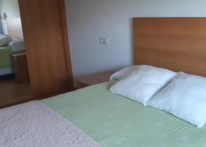 Torre De La Fuente Aprtovistas Piscina Parking شقة