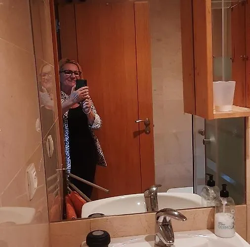 شقة Torre De La Fuente Aprtovistas Piscina Parking *