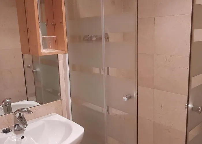 Torre De La Fuente Aprtovistas Piscina Parking *