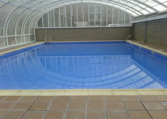 Torre De La Fuente Aprtovistas Piscina Parking Oviedo